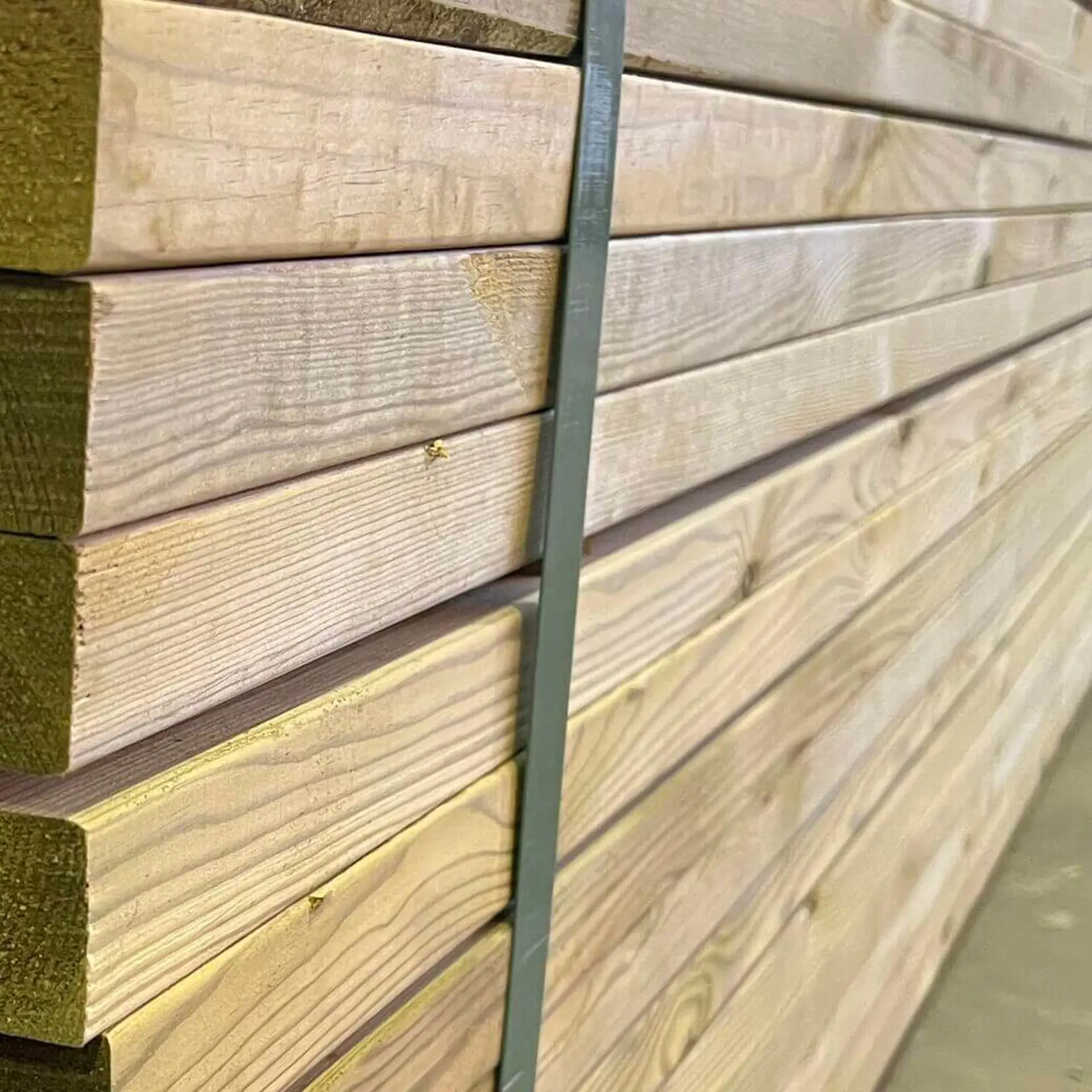 Pine boards planed - 37x138x3600