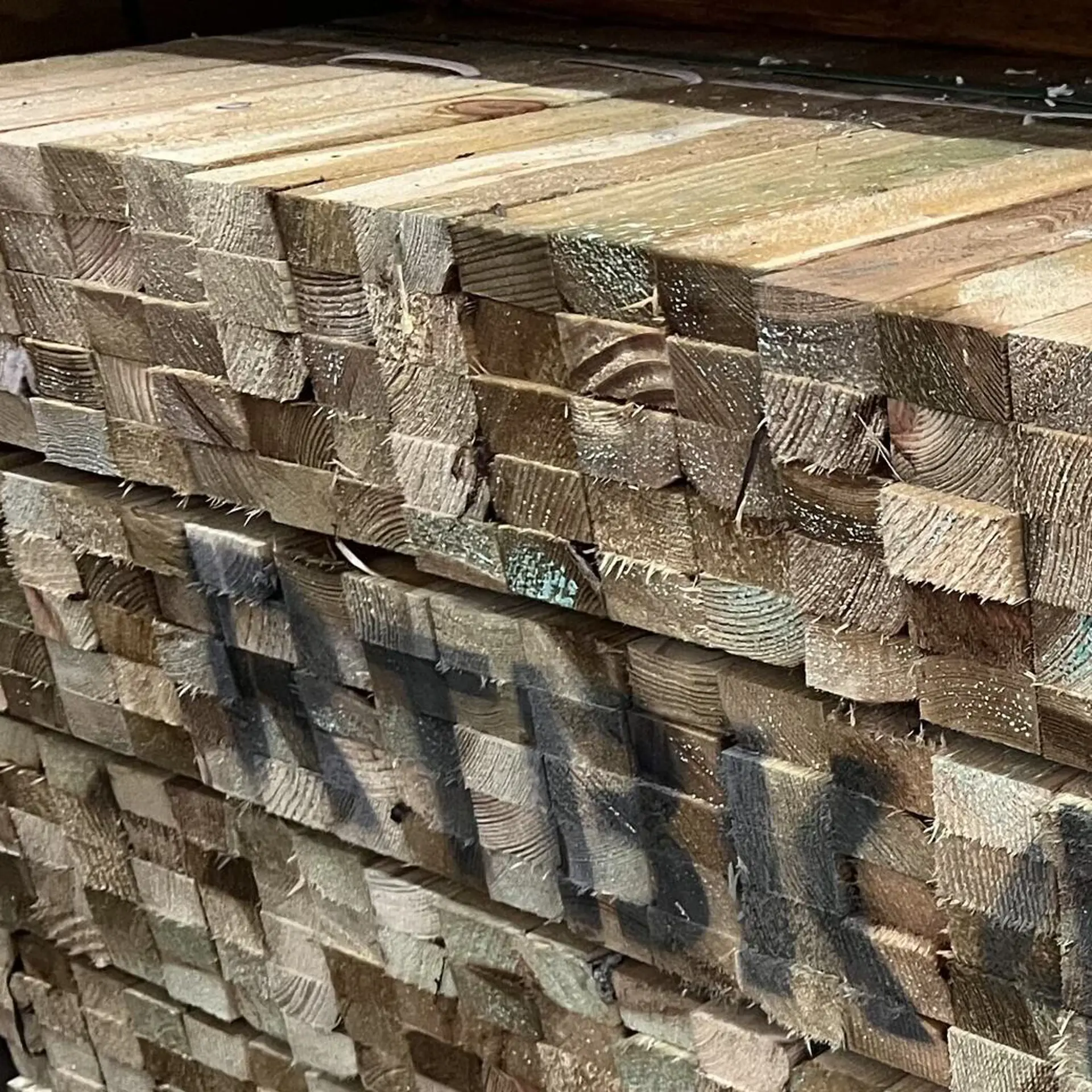 Pine slats rough - 25x50x2400