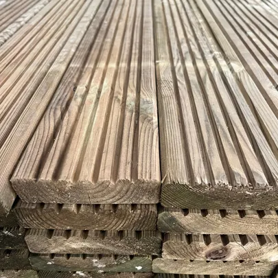 Decks de Pinho Verde - 28x120x4800 (2 classe)