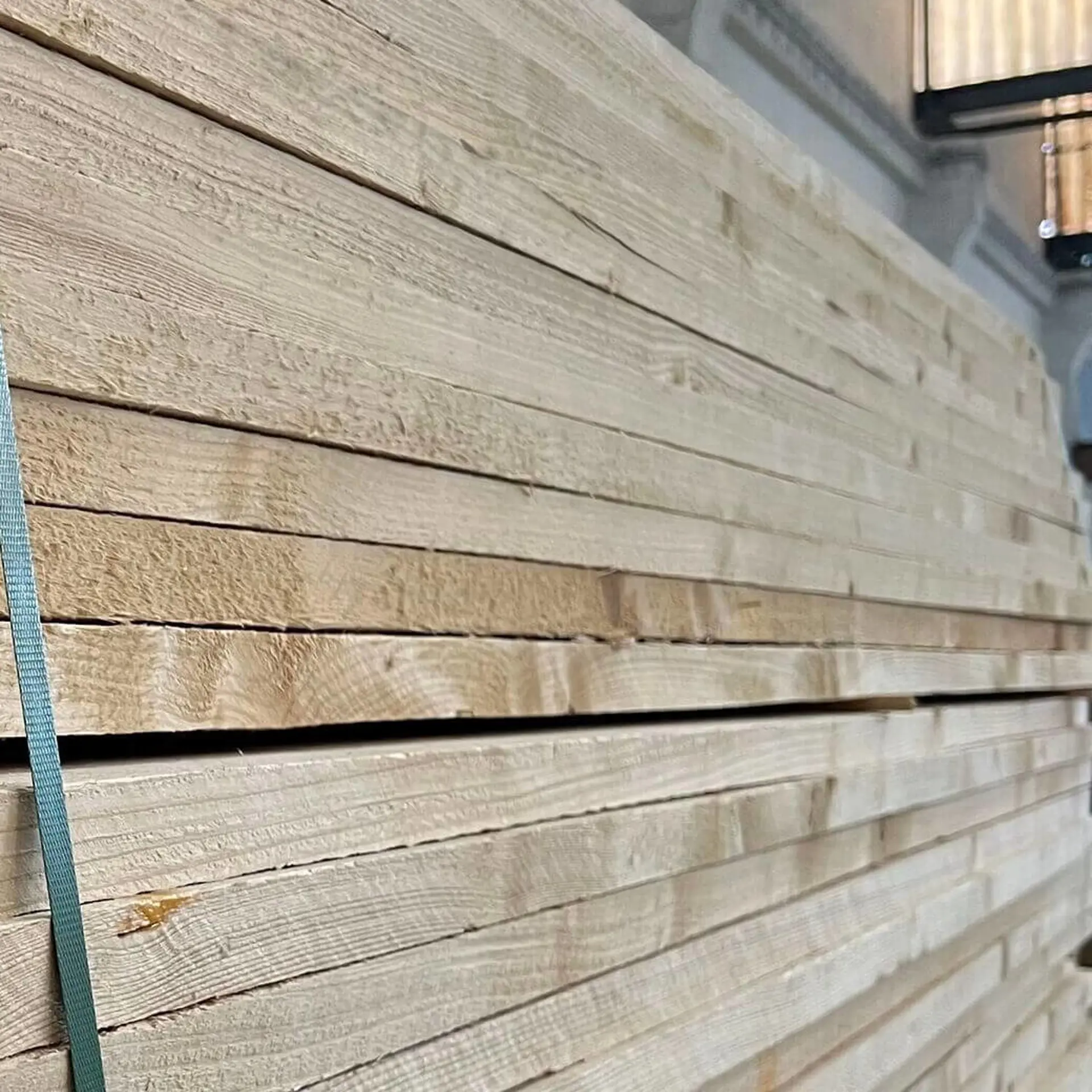 Spruce boards rough - 30x140x2400