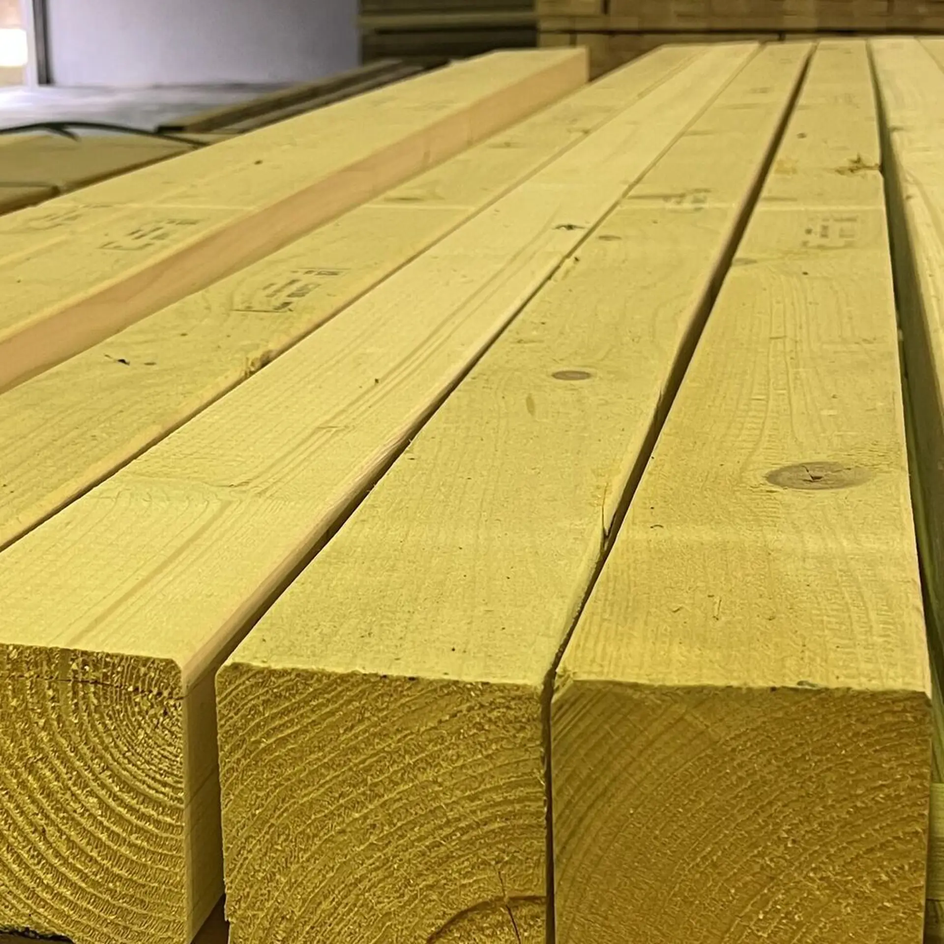 Pine joists planed - 95x95x4200