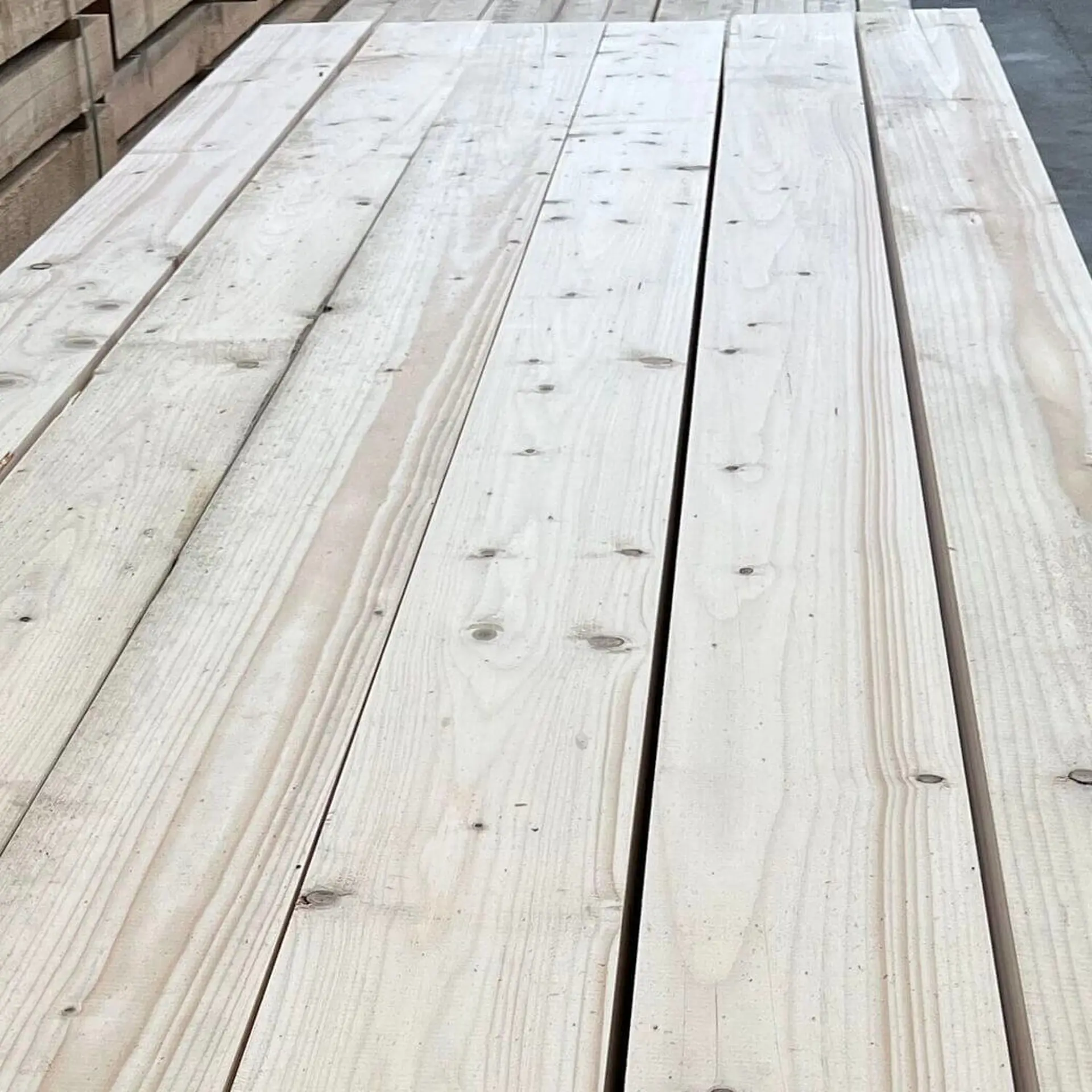 Solid spruce beams, planed - 120x120x6000
